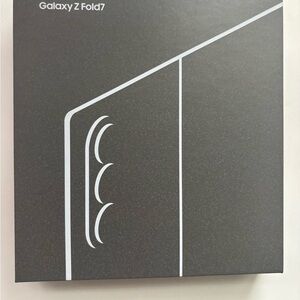 Samsung Galaxy Z Fold7 Packaging in Black